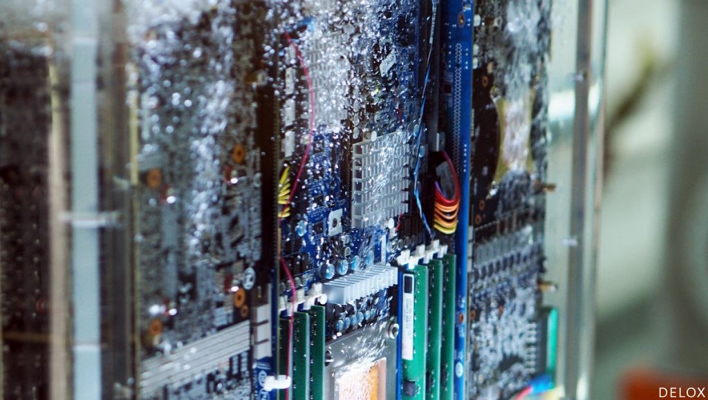 浸没式液冷 浸没式液冷