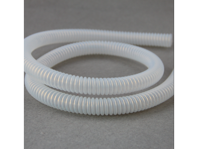 为何需要选择耐酸碱特性的软管