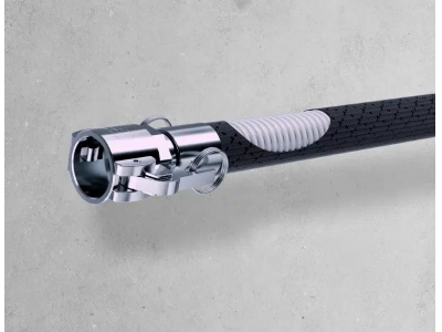 锂电池电解液输送对化工软管的特殊要求